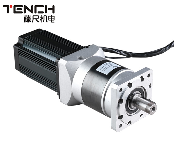 同步電機(jī)、異步電機(jī)、步進(jìn)電機(jī)、伺服電機(jī)電機(jī)的差別